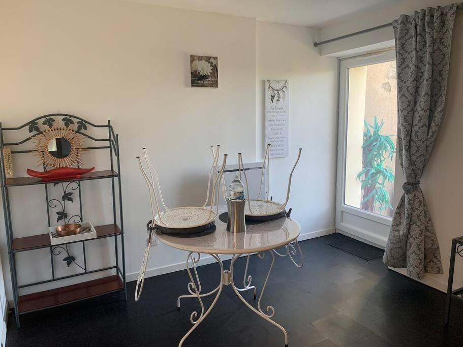 شقة Studio Cosy Avec Terrasse. Boyer المظهر الخارجي الصورة